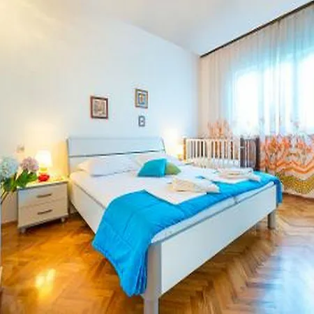 Holiday home Lido Orebic